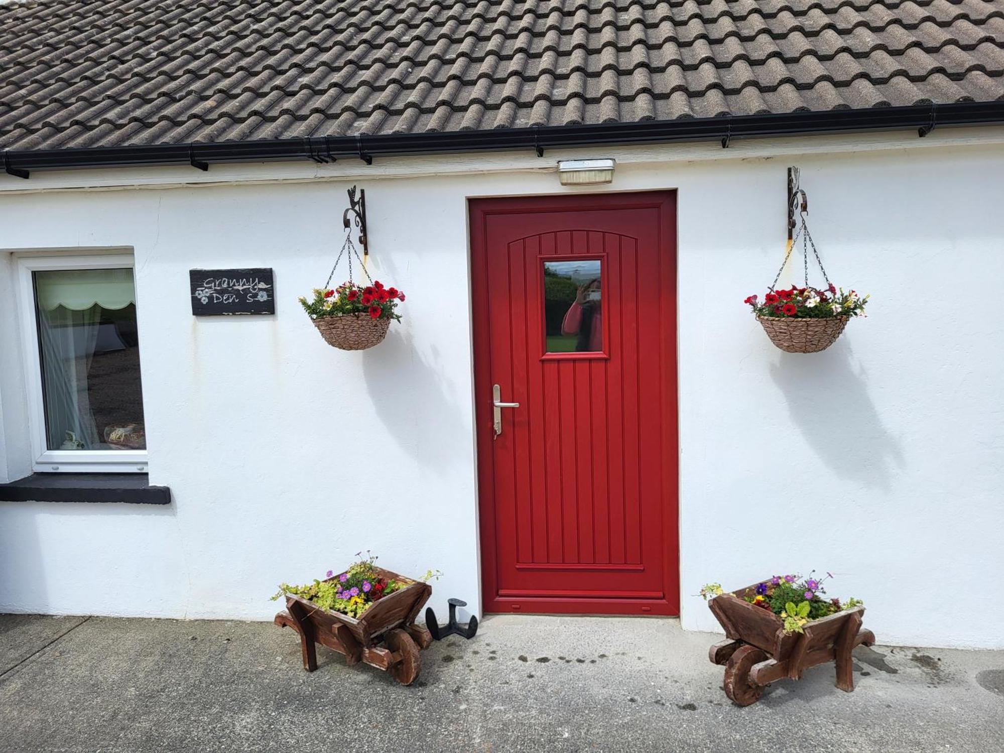 Granny Dens Donegal Town